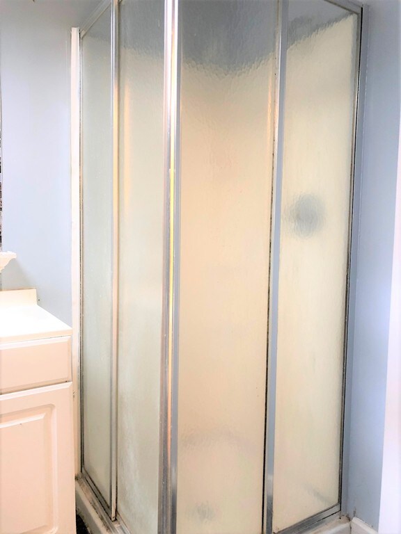 5-7 Highland Ave unit 3, Chicopee, MA 01013 - photo 5