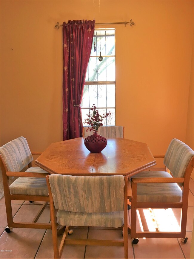 Dining area.1