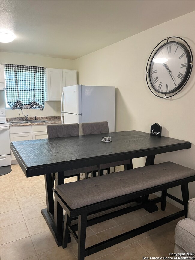 391 Riverside Dr unit 19, Eagle Pass, TX 78852 - photo 5