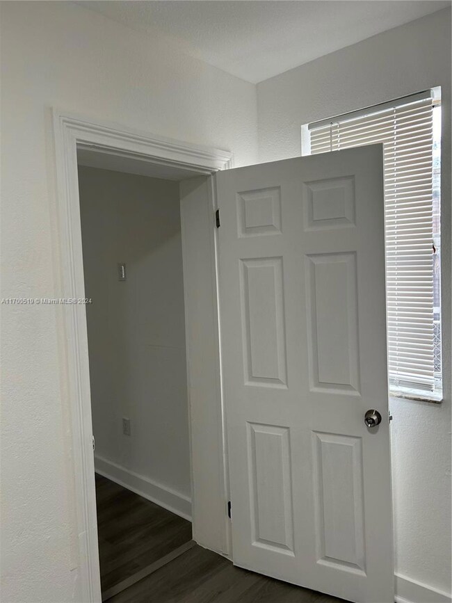 621 E 46th St unit A, Hialeah, FL 33013 - photo 4