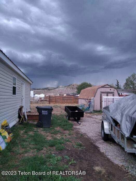 507 Maple St, La Barge, WY 83123 - photo 5