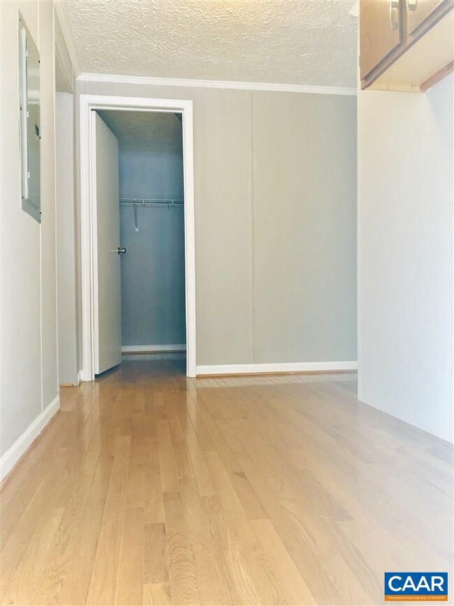 166 Berry Farm Rd, Staunton, VA 24401 - photo 7