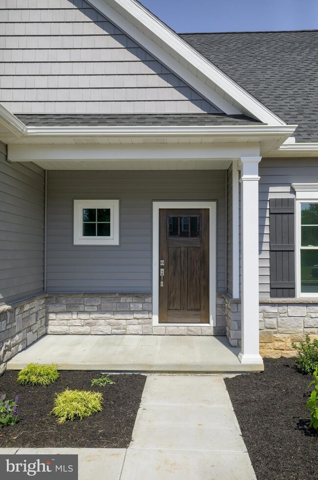 100 Lakeside Crossing unit 116, Mount Joy, PA 17552 - photo 3