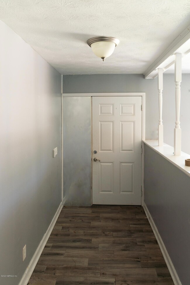 8626 Burkhall St, Jacksonville, FL 32211 - photo 2