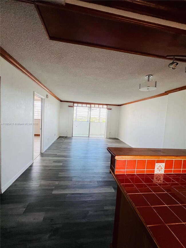 16400 NE 17th Ave unit 701, North Miami Beach, FL 33162 - photo 4