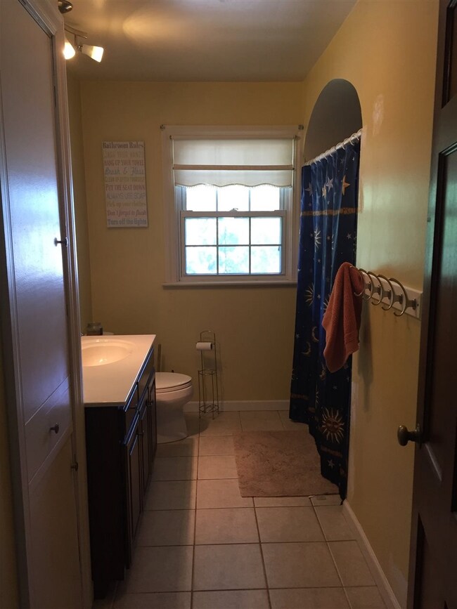 1409 Park St, Jasper, IN 47546 - photo 5