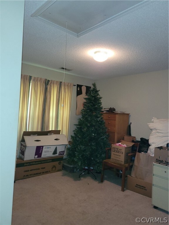 Bedroom 2, Double Closet, Carpet Floor