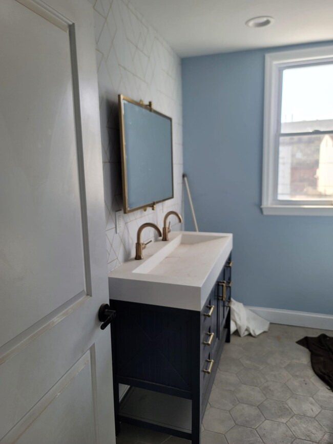 145 Clinton Ave unit 7, Jersey City, NJ 07304 - photo 6