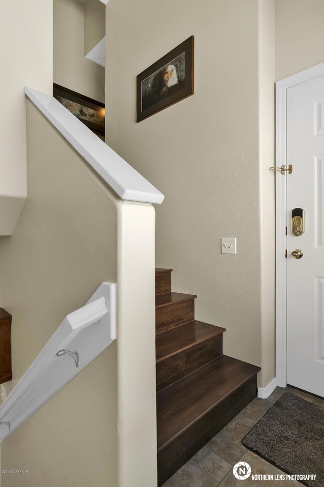 7_EntryStairway