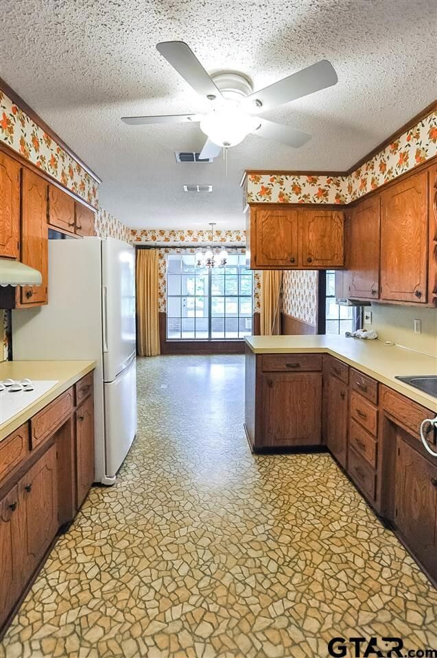 505 505 Princeton Dr, Tyler, TX 75703 - photo 3