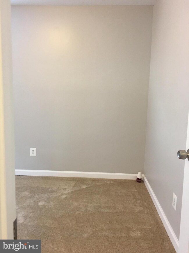 5213 Doppler St, Capitol Heights, MD 20743 - photo 3