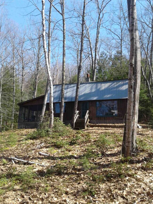 1038 Plain Rd, Hinsdale, NH 03451 - photo 2