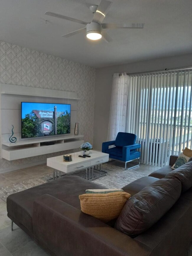 1041 Splash Shot Place unit 1041, Davenport, FL 33896 - photo 5