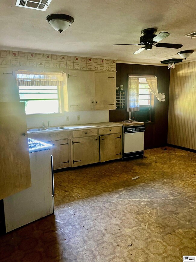 749 Hog Pen Rd, Bernice, LA 71222 - photo 4