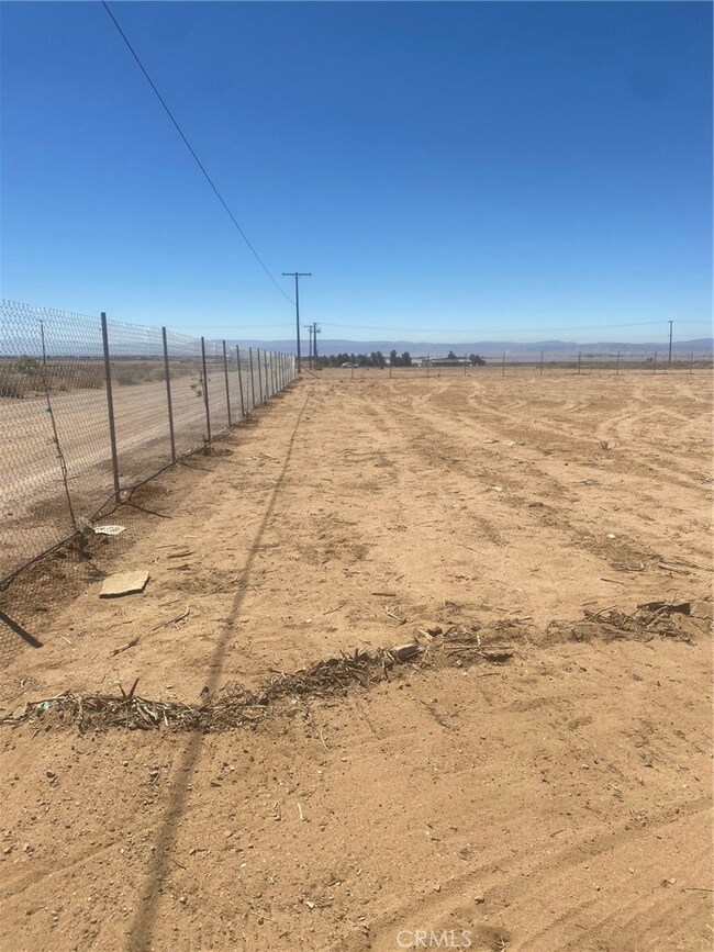 0 W Rosamond Blvd W unit DW25208618, Rosamond, CA - photo 2