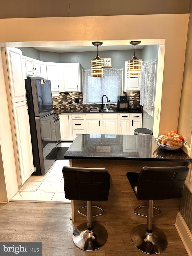 229 Chestnut St, Reading, PA 19611 - photo 5