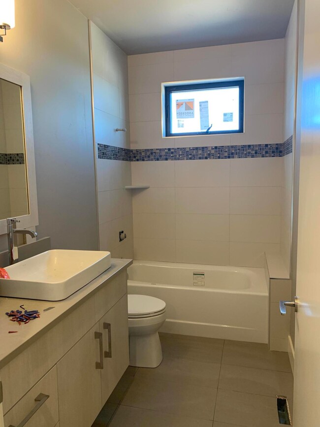 19183 Gateway Loop, Bend, OR 97702 - photo 7