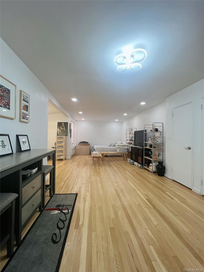 Emily Towers unit 4, Flushing, NY 11354 - photo 3