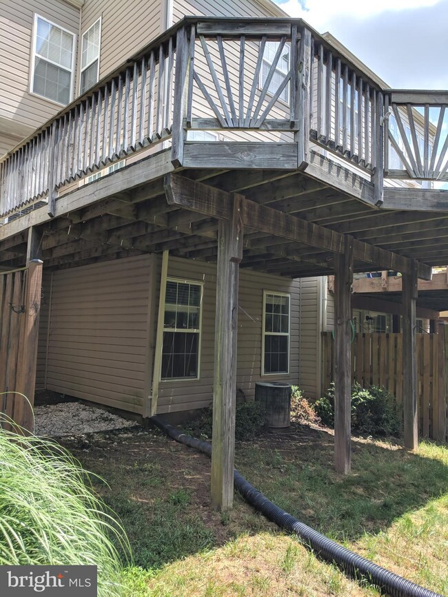 9813 Bayline Cir, Owings Mills, MD 21117 - photo 4