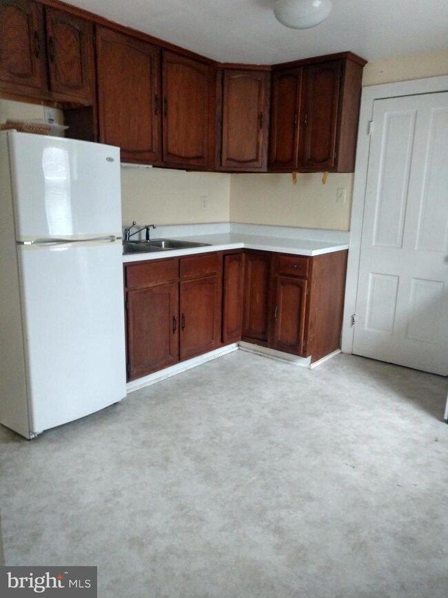 302 N Front St, Georgetown, DE 19947 - photo 4