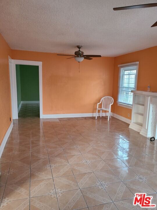 1437 W 55th St, Los Angeles, CA 90062 - photo 3