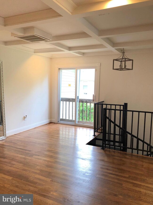 12515 Macduff Dr, Fort Washington, MD 20744 - photo 4