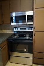 2207 Landmark Ct unit A, Arlington, TX 76013 - photo 3