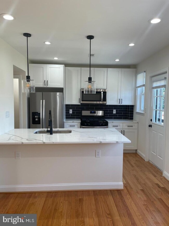 5120 Brooks St NE, Washington, DC 20019 - photo 6