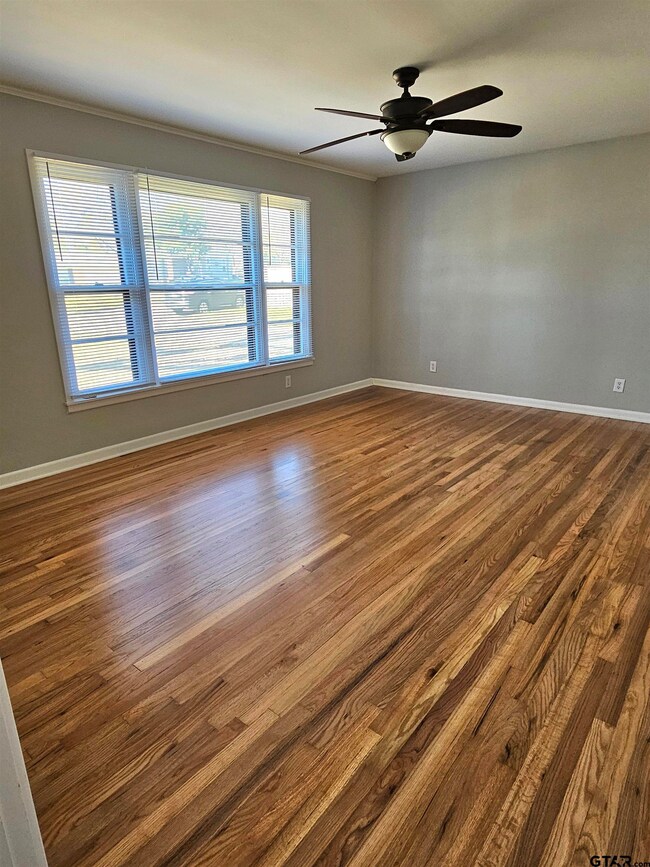 3512 Jan Ave, Tyler, TX 75701 - photo 4