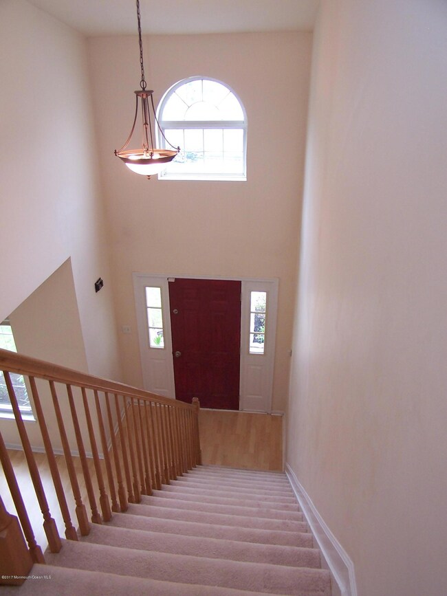 135 Normandy Ct, Matawan, NJ 07747 - photo 2
