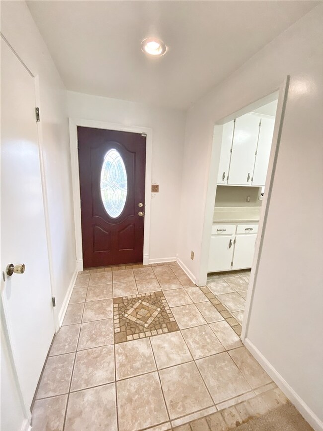 1103 Woodbern Ln, Tallahassee, FL 32304 - photo 7