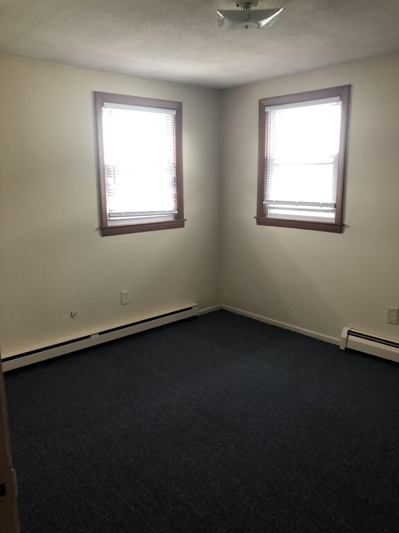 95 Fairmont Ave unit F, Worcester, MA 01604 - photo 2