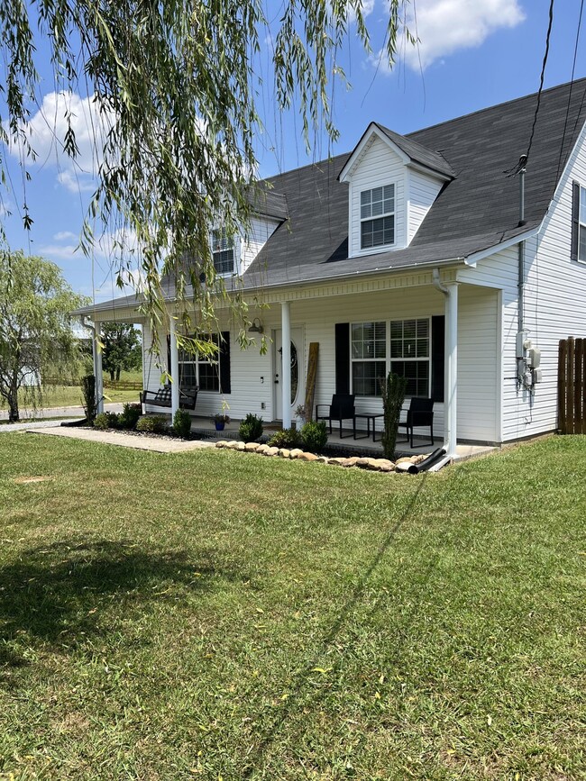 201 Eventine Dr, Shelbyville, TN 37160 - photo 5