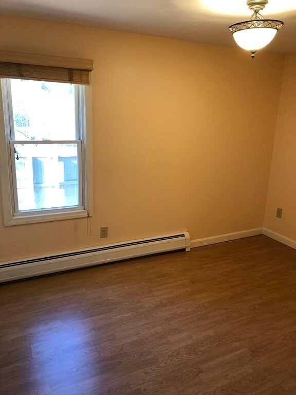 279 State St, Northampton, MA 01060 - photo 7