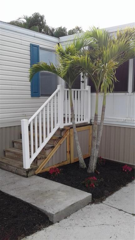 11661 Stringfellow Rd, Bokeelia, FL 33922 - photo 2