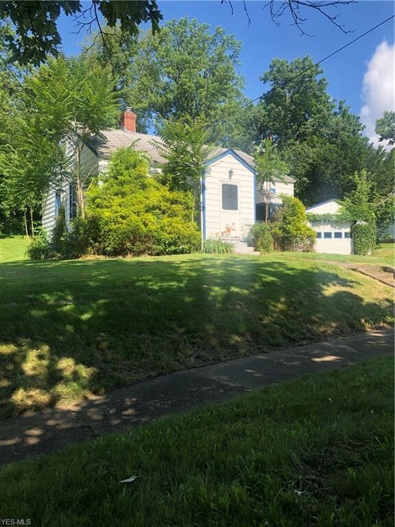 294 Watson St, Akron, OH 44305 - photo 3