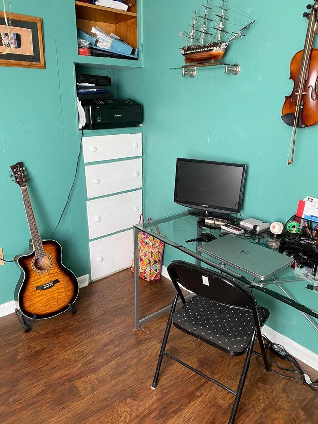 137 Dubois Ave, Staten Island, NY 10310 - photo 6