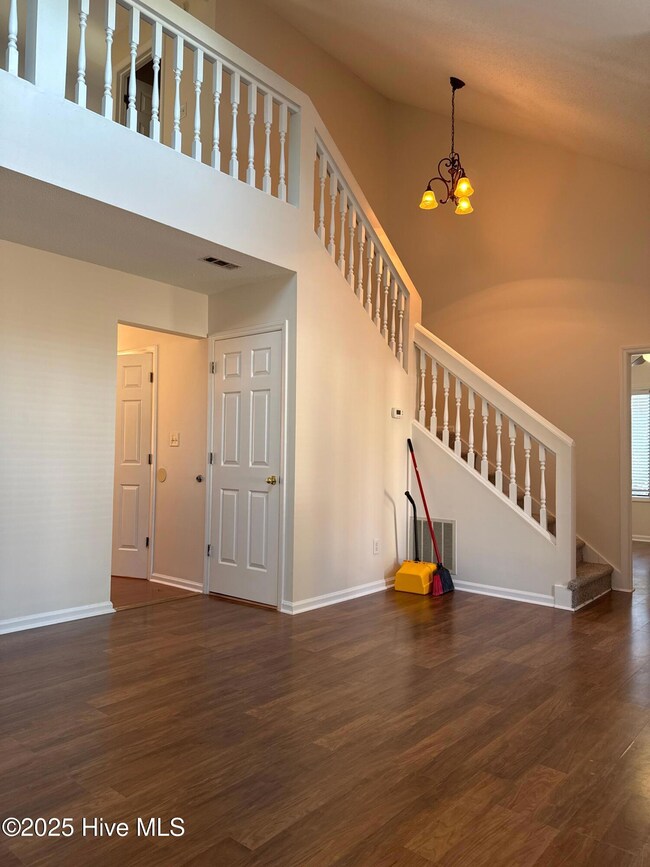 100 Marlene Dr, Jacksonville, NC 28546 - photo 4