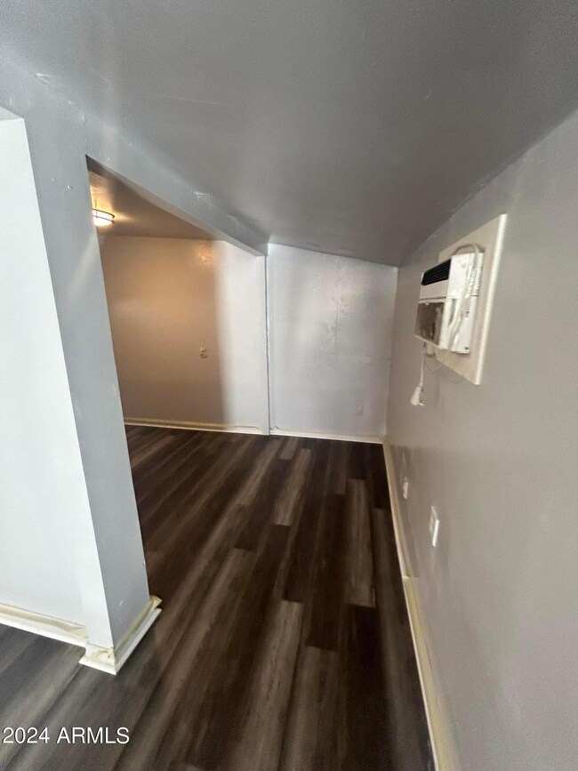 9028 N 11th St unit 1B, Phoenix, AZ 85020 - photo 4