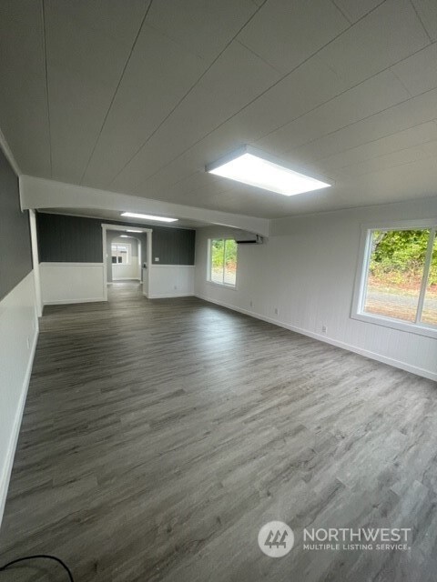 1244 Cedar St, Raymond, WA 98577 - photo 7