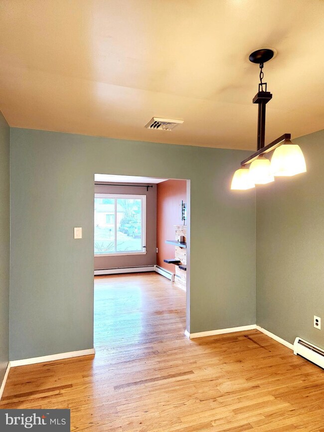 4752 Killian Ave, Reading, PA 19606 - photo 7