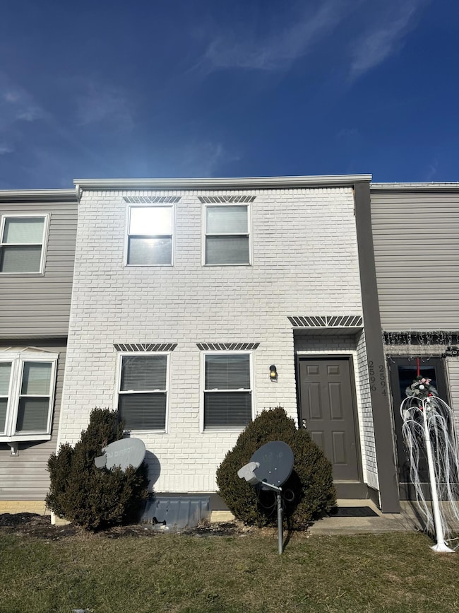 2596 Sawbury Blvd, Columbus, OH 43235 - photo 2