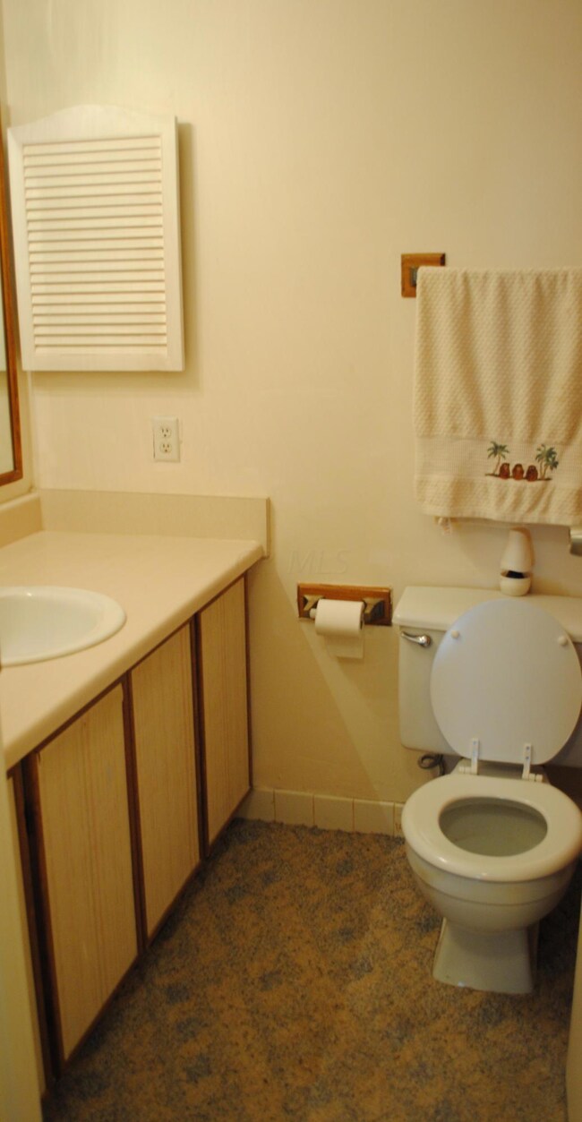 6 Bathroom 1