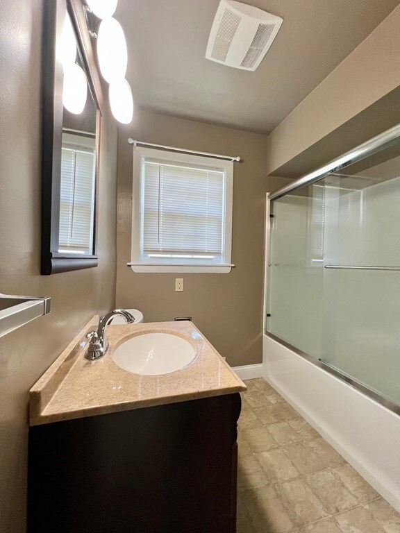 12 Gorham St, South Dartmouth, MA 02748 - photo 6