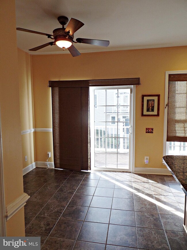 14600 Cadbury Way unit 25, Woodbridge, VA 22191 - photo 5