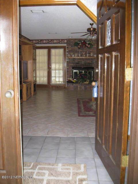 2620 Armsdale Rd, Jacksonville, FL 32218 - photo 3