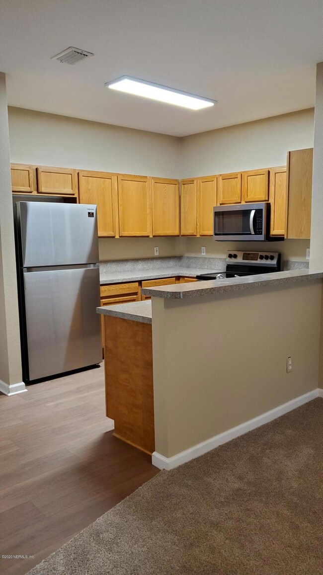 2817 Hidden Haven Rd, Jacksonville, FL 32218 - photo 2