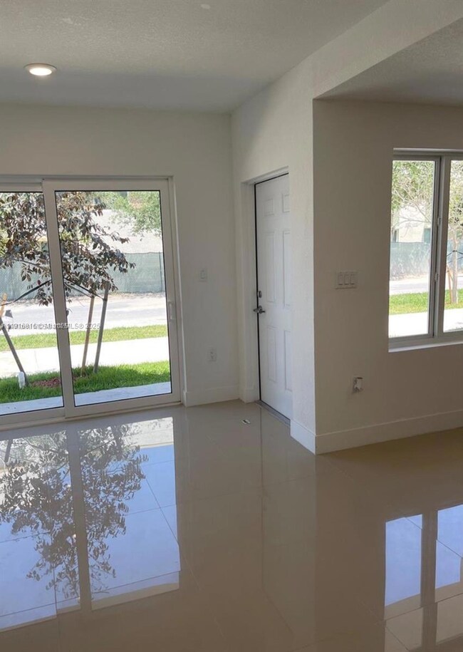 25842 SW 144th Ave unit 25842, Homestead, FL 33032 - photo 6