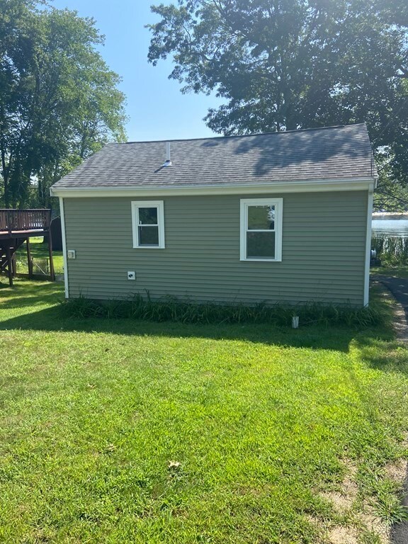 63 Silver Lake Rd unit B, Bellingham, MA 02019 - photo 4