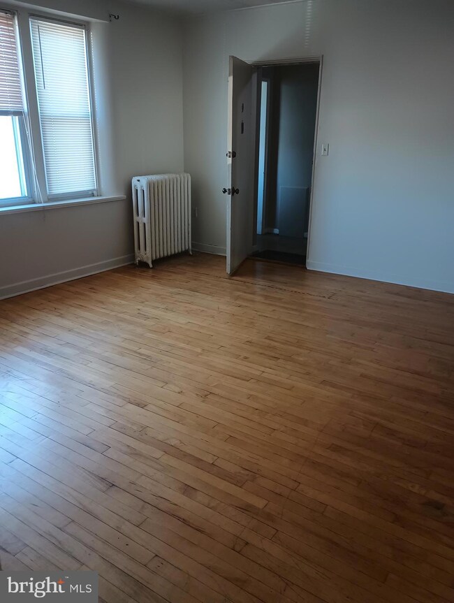 106 W Main St unit 9, New Holland, PA 17557 - photo 3